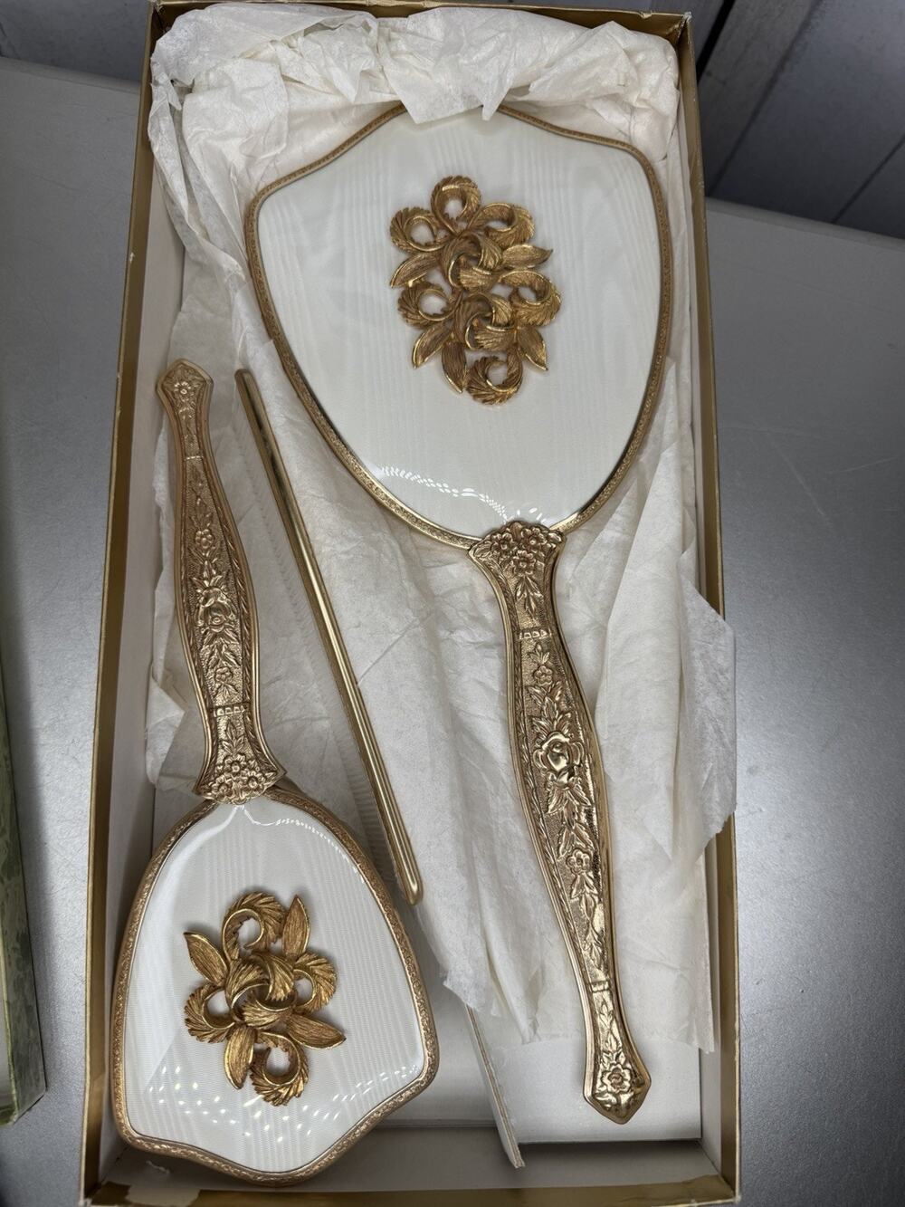 Vintage 60s Hand Mirror Brush Comb Floral Vanity Mirror New! Hollywood Regency